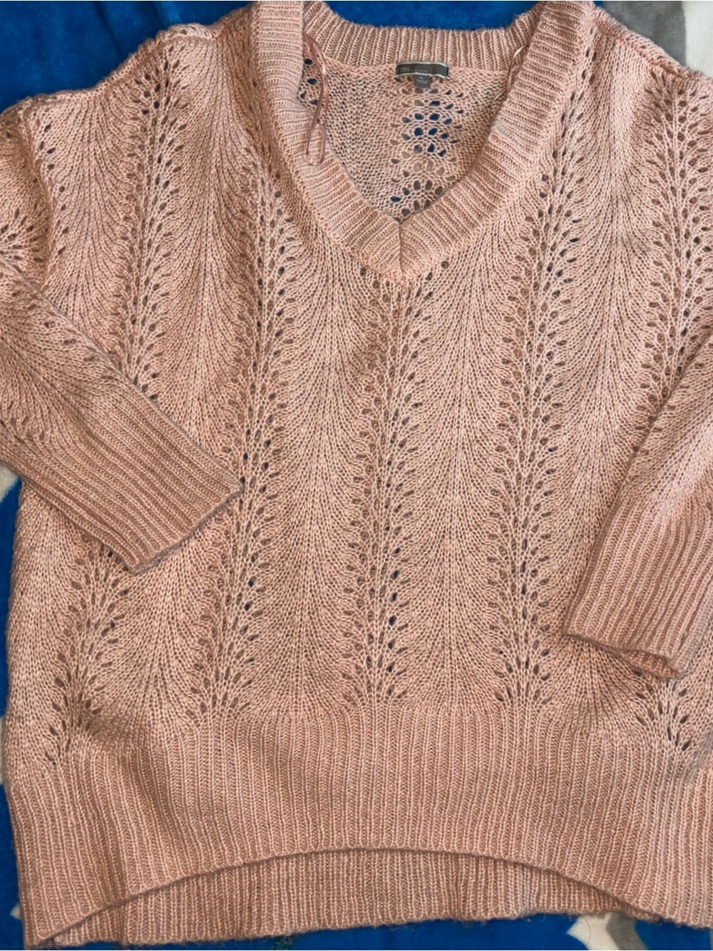 Light Blush Pink V-Neck Open Knit Sweater women’s XL